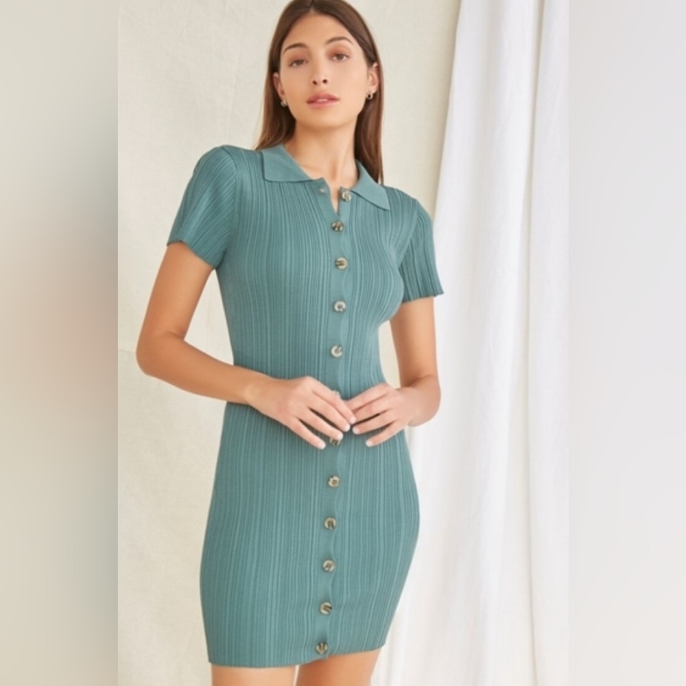 RIBBED GREEN BUTTON DOWN DRESS